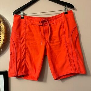 The North Face Women Long Shorts Size 2